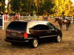 Chrysler Town & Country 1995 года